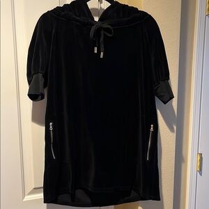 Juicy Couture Black velour short sleeve hoodie. Size Small. Never worn.